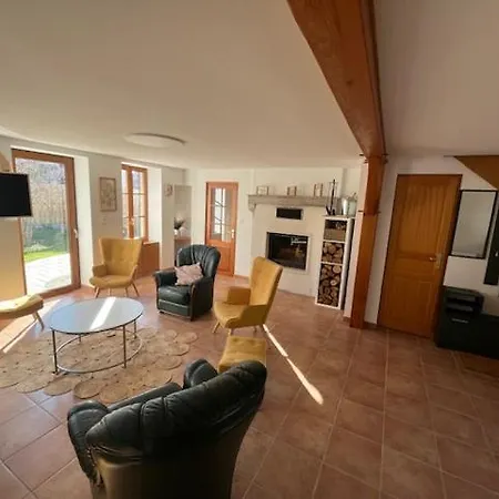 Des Coteaux D'ebreuil